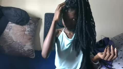 Snapshot of baddie_floxxy chatting on May 20, 2026, 6:52 am baddie_floxxy online show from May 20, 2026, 6:52 am