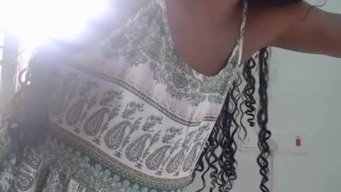 baddiebitchx online show from May 17, 2026, 8:01 am