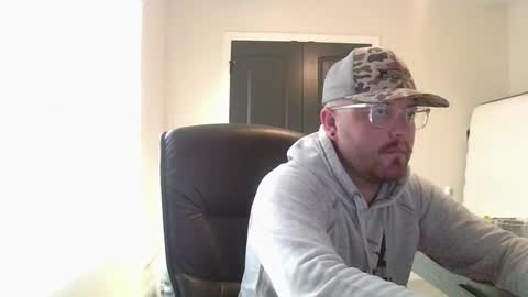 Snapshot of baddydaddy23 chatting on September 24, 2025, 8:23 pm Jon online show from September 24, 2025, 8:23 pm