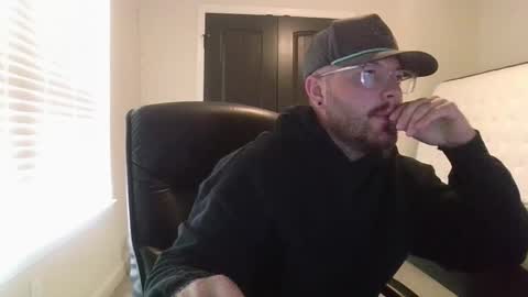 Snapshot of baddydaddy23 chatting on September 29, 2025, 6:57 pm Jon online show from September 29, 2025, 6:57 pm