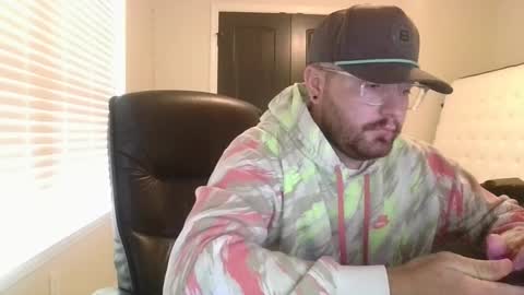 Snapshot of baddydaddy23 chatting on September 30, 2025, 3:50 pm Jon online show from September 30, 2025, 3:50 pm