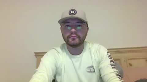 Snapshot of baddydaddy23 chatting on October 8, 2025, 1:36 am Jon online show from October 8, 2025, 1:36 am