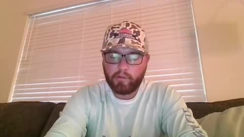 Snapshot of baddydaddy23 chatting on November 16, 2025, 10:15 pm Jon online show from November 16, 2025, 10:15 pm