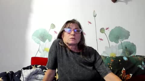 Gina online show from October 14, 2025, 3:46 pm
