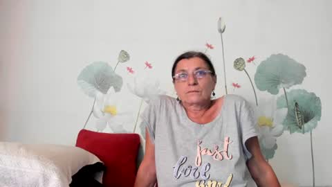 Snapshot of badgg chatting on July 15, 2026, 2:11 pm Gina online show from July 15, 2026, 2:11 pm