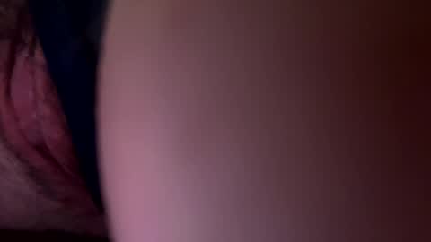 Snapshot of badgirlsclub1029 chatting on December 16, 2024, 7:15 am badgirlsclub1029 online show from December 16, 2024, 7:15 am