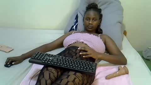 Snapshot of badstargal chatting on July 4, 2026, 11:55 pm badstargal online show from July 4, 2026, 11:55 pm