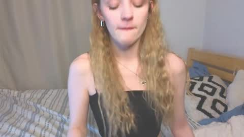 Kate online show from April 24, 2026, 4:09 pm