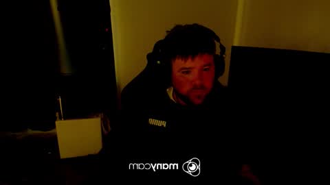 Snapshot of baftez chatting on October 4, 2025, 11:14 pm Baffels online show from October 4, 2025, 11:14 pm