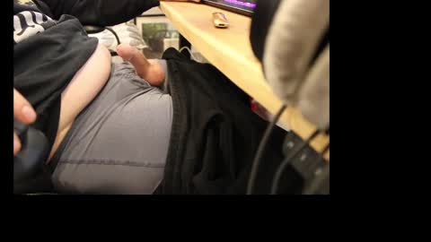 Snapshot of baggedn54 chatting on February 7, 2025, 10:08 am baggedn54 online show from February 7, 2025, 10:08 am