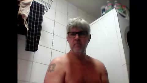 Snapshot of baggelina75 chatting on January 9, 2025, 4:52 am baggelina75 online show from January 9, 2025, 4:52 am