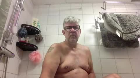 baggelina75 online show from August 5, 2026, 6:05 am