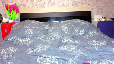 Snapshot of baiambel_mi chatting on March 28, 2026, 3:44 pm holly online show from March 28, 2026, 3:44 pm