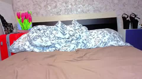 Snapshot of baiambel_mi chatting on April 30, 2026, 3:40 pm holly online show from April 30, 2026, 3:40 pm