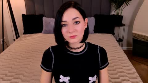 Bailyn online show from April 1, 2026, 11:00 am