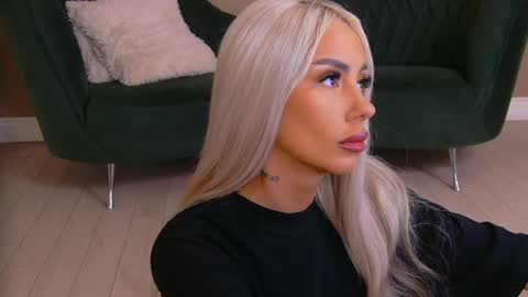 bailey_rush online show from April 7, 2026, 4:40 pm