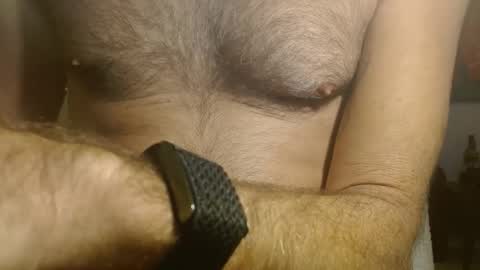 Snapshot of baker305 chatting on January 1, 2025, 11:29 pm baker305 online show from January 1, 2025, 11:29 pm