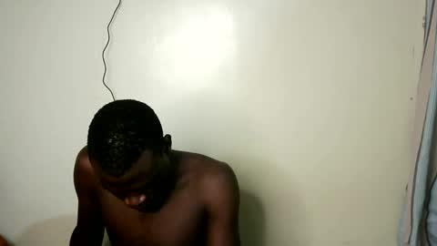 Snapshot of balack_babise chatting on April 19, 2026, 7:27 pm balack_babise online show from April 19, 2026, 7:27 pm
