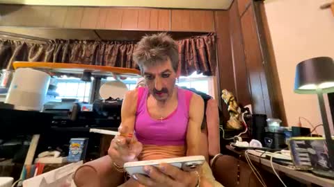 Snapshot of balddickstroking chatting on April 15, 2026, 10:55 am balddickstroking online show from April 15, 2026, 10:55 am