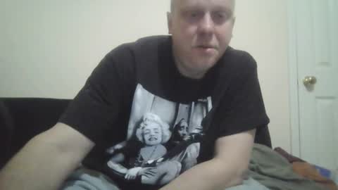 Snapshot of ballzrockwell chatting on June 10, 2026, 1:54 pm ballzrockwell online show from June 10, 2026, 1:54 pm