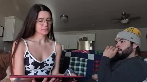 bambifarrina online show from November 16, 2025, 4:34 pm