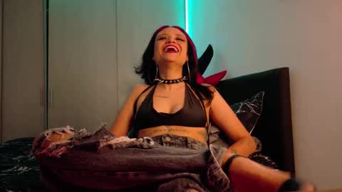 Bambi online show from November 27, 2025, 3:47 pm