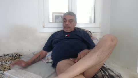 bambino6060 online show from January 5, 2025, 12:21 pm