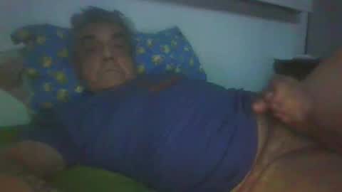 Snapshot of bambino6060 chatting on April 17, 2026, 9:01 am bambino6060 online show from April 17, 2026, 9:01 am