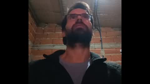 Ezequiel online show from May 19, 2026, 1:56 am