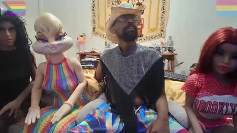 Bando Husbando online show from May 12, 2026, 2:19 am