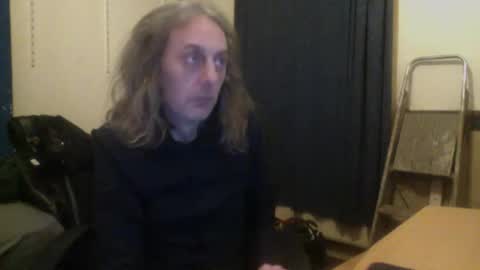 bangintoleather online show from December 14, 2025, 2:50 am