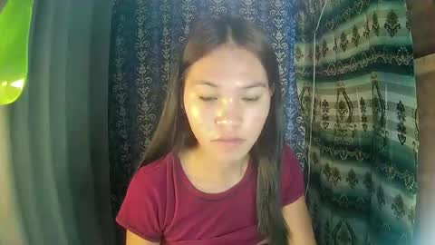 Snapshot of baninay810654 chatting on November 11, 2025, 9:48 pm baninay810654 online show from November 11, 2025, 9:48 pm