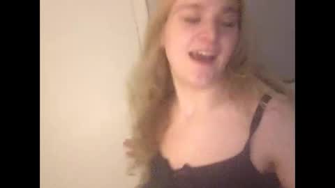 bansam1738 online show from May 16, 2026, 12:51 am