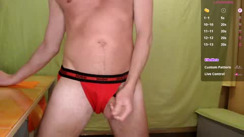 Snapshot of banschie chatting on April 11, 2026, 6:45 pm online show from April 11, 2026, 6:45 pm