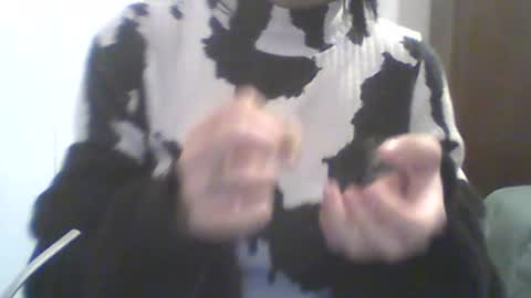Snapshot of banssshi98 chatting on June 14, 2026, 10:56 pm banssshi98 online show from June 14, 2026, 10:56 pm