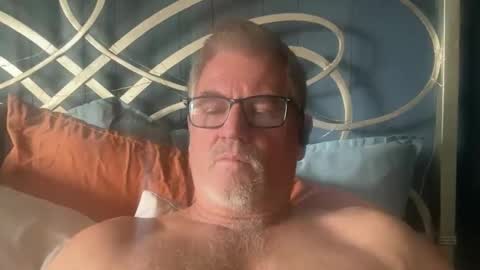 Snapshot of bapeter218 chatting on November 11, 2025, 7:25 pm bapeter218 online show from November 11, 2025, 7:25 pm