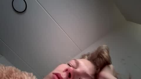 Snapshot of barbara53000 chatting on September 22, 2025, 9:11 am charliejones online show from September 22, 2025, 9:11 am