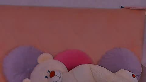 Snapshot of barbara_bb chatting on December 16, 2024, 1:53 am Barbie Kim online show from December 16, 2024, 1:53 am