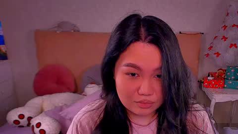 Snapshot of barbara_bb chatting on January 12, 2025, 10:43 pm Barbie Kim online show from January 12, 2025, 10:43 pm