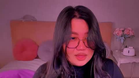 Snapshot of barbara_bb chatting on February 18, 2025, 4:04 am Barbie Kim online show from February 18, 2025, 4:04 am