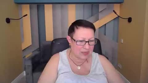 barbaraturners online show from November 26, 2025, 10:33 pm