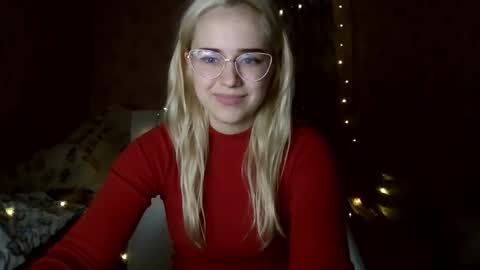 barbie___girl online show from December 19, 2025, 3:19 pm