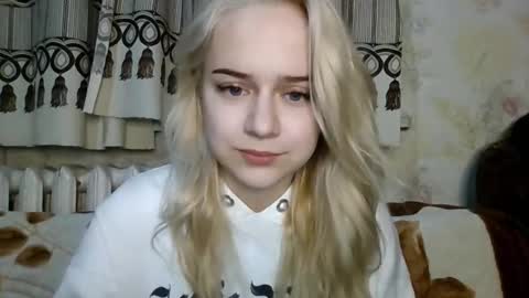 barbie___girl online show from January 12, 2026, 4:23 pm