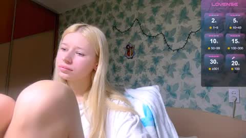 Snapshot of barbie_angel_ chatting on March 29, 2026, 3:34 pm Barbie online show from March 29, 2026, 3:34 pm