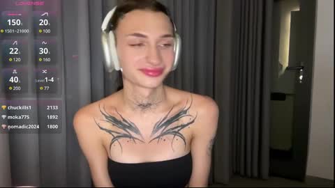 Snapshot of barbie_bi chatting on December 6, 2024, 2:17 pm My name is Molly. Please say hello I like talking to you. If you have any wishes or obscene desires please use the tip menu online show from December 6, 2024, 2:17 pm