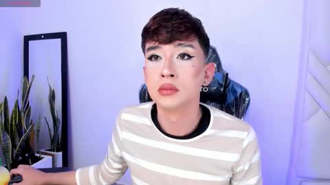 Snapshot of barbie_boy_ chatting on January 7, 2026, 9:56 am I work from home this is my room 3 online show from January 7, 2026, 9:56 am