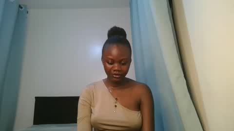 queen online show from February 21, 2026, 9:38 pm