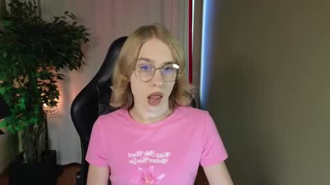 barbie_richy online show from September 12, 2025, 5:29 am