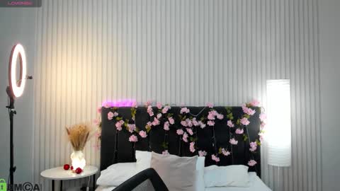 Snapshot of barbie_staze chatting on November 6, 2025, 2:34 am Barbie Staze online show from November 6, 2025, 2:34 am