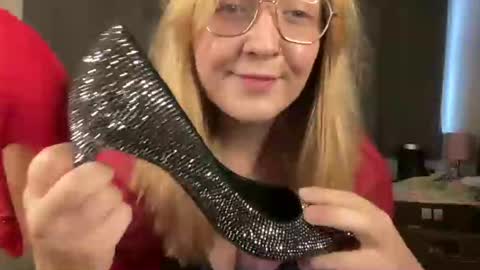 barbiegirl966 online show from December 20, 2024, 9:54 am